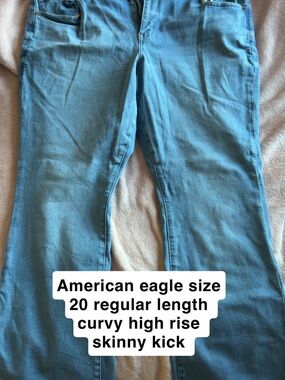 American Eagle Outfitters Light Blue Jeans